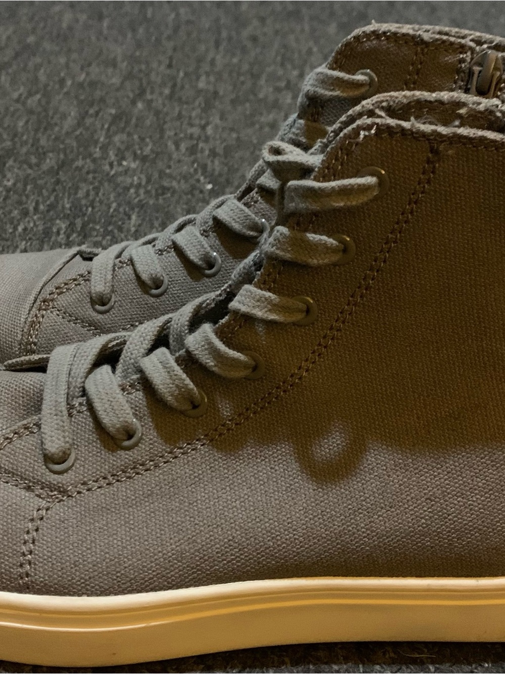 Women’s Dv by Dolce Vita Gray High Top Canvas Sneaker Sz.7 - Picture 2 of 8